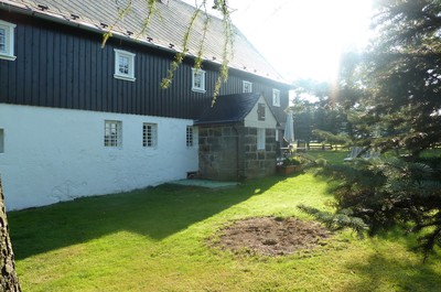 Renovace dřevostaveb i nábytku